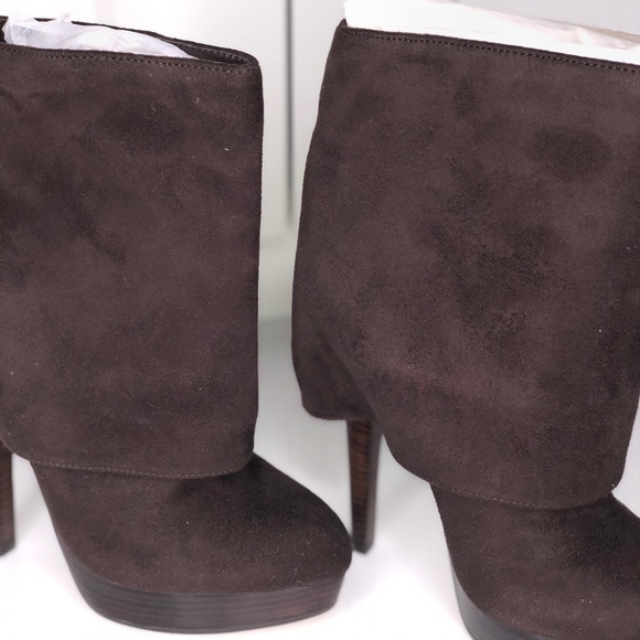 Bebe Nadine dark brown folded boots size 5 NWT - Picture 12 of 12